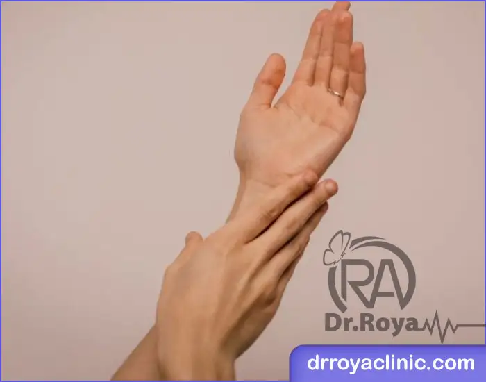 عوارض احتمالی تزریق فیلر به دست